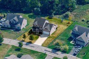 5548 Seney Cir N, Hamburg, MI 48139 - Photo 5