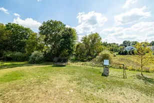 5548 Seney Cir N, Hamburg, MI 48139 - Photo 65