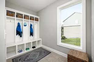 5548 Seney Cir N, Hamburg, MI 48139 - Photo 27