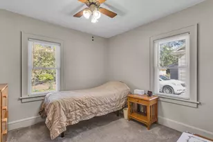 144 Walcott Ave, Jackson, MI 49203 - Photo 25