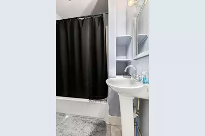 930 Mahlon Street, Lansing, MI 48906 - Photo 9