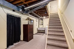 2433 Oakland Dr, Kalamazoo, MI 49008 - Photo 25