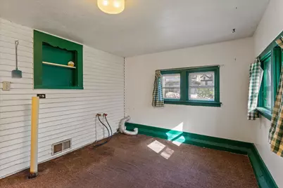 408 E Water Street, Cassopolis, MI 49031 - Photo 15