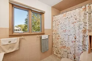 1407 Shore Dr, New Buffalo, MI 49117 - Photo 17