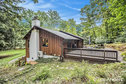 4039 E Oxford Drive, Leland, MI 49654 - Photo 25