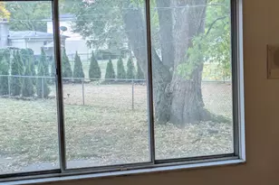 18495 Adrian St, Southfield, MI 48075 - Photo 13