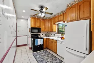 1332 Royce Ave, Kalamazoo, MI 49001 - Photo 11