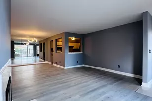 6660 Maple Lakes Dr Dr, West Bloomfield, MI 48322 - Photo 3