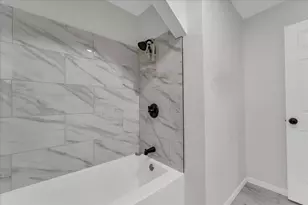 17217 Plainview Ave, Detroit, MI 48219 - Photo 23