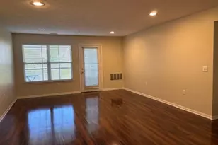 1522 Oakfield Dr, Ann Arbor, MI 48108 - Photo 3