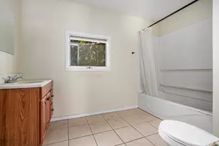 1005 E Front St, Buchanan, MI 49107 - Photo 9