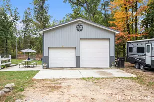 5980 E Division St, Newaygo, MI 49337 - Photo 7