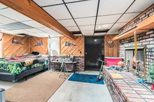 2749 8 Mile Rd, Auburn, MI 48611 - Photo 19