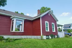 207 Cherry St, Three Oaks, MI 49128 - Photo 7