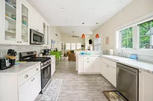 755 Indiana Ave, South Haven, MI 49090 - Photo 11