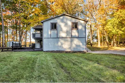 4042 Burns Road, Howell, MI 48855 - Photo 9