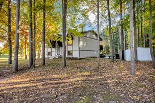 4042 Burns Rd, Howell, MI 48855 - Photo 5