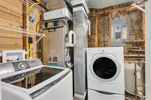 4042 Burns Rd, Howell, MI 48855 - Photo 47