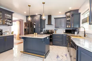 8811 Waruf Ave, Portage, MI 49002 - Photo 5