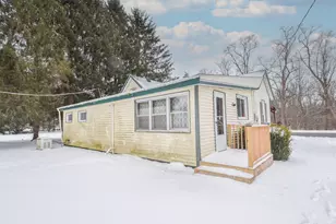 381 E Leroy St, Burlington, MI 49029 - Photo 23