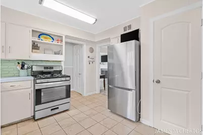 2436 Madison Avenue SE, Grand Rapids, MI 49507 - Photo 9