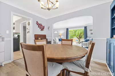 2436 Madison Avenue SE, Grand Rapids, MI 49507 - Photo 11