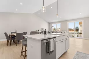 11909 Smithfield Dr, Holland, MI 49424 - Photo 15