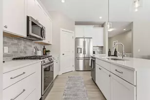 11909 Smithfield Dr, Holland, MI 49424 - Photo 13