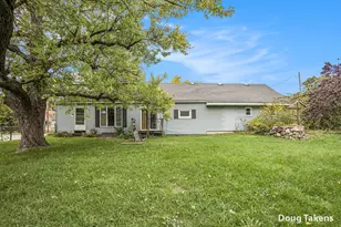 1922 Coit Ave NE, Grand Rapids, MI 49505 - Photo 3