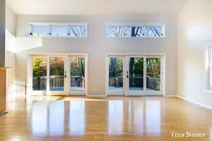 3442 Cascade Rd SE, Grand Rapids, MI 49546 - Photo 9