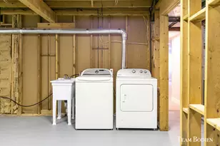 3442 Cascade Rd SE, Grand Rapids, MI 49546 - Photo 35