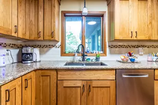 6565 Riverside Rd, Fennville, MI 49408 - Photo 13