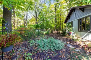 6565 Riverside Rd, Fennville, MI 49408 - Photo 7