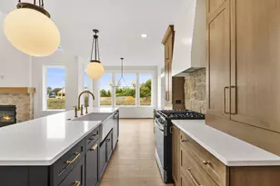 5505 Case Dr SW, Wyoming, MI 49418 - Photo 13