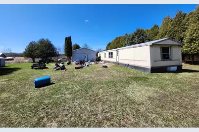 5092 N Victory Corner Road, Ludington, MI 49431 - Photo 9