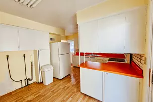 90 S Howell St, Hillsdale, MI 49242 - Photo 13