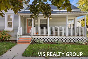 508 Monroe Ave, Grand Haven, MI 49417 - Photo 3