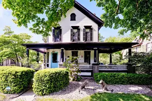 529 Fountain St NE, Grand Rapids, MI 49503 - Photo 1