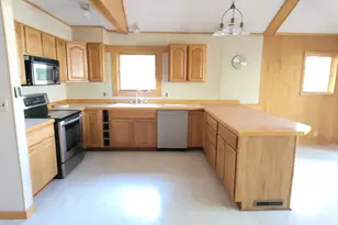 5921 W Longbridge Rd, Pentwater, MI 49449 - Photo 29