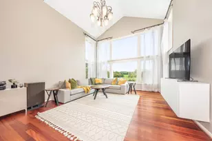 4977 Saint Annes St, Ann Arbor, MI 48103 - Photo 7