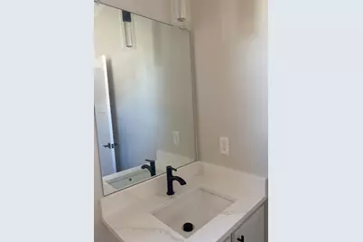 37656 Schoolcraft Road, Livonia, MI 48150 - Photo 25