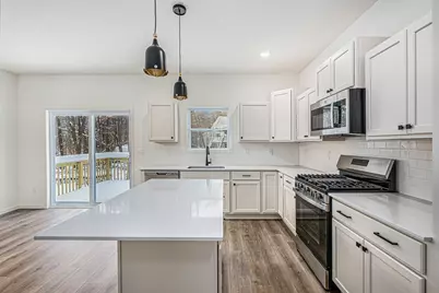 1309 Grosvenor Drive, Greenville, MI 48838 - Photo 7