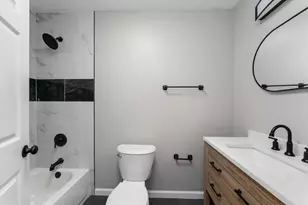 26261 La Muera St, Farmington, MI 48331 - Photo 15