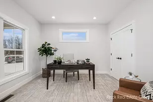 8432 Ravinewood Dr, Jenison, MI 49428 - Photo 31