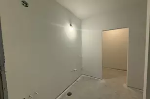 11955 Smithfield Dr, Holland, MI 49424 - Photo 9