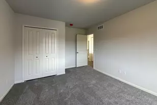 3015 Apple Blossom Wy, Monroe, MI 48161 - Photo 11
