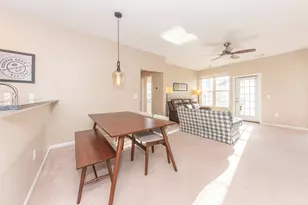 1008 W Summerfield Gln Cir, Ann Arbor, MI 48103 - Photo 11