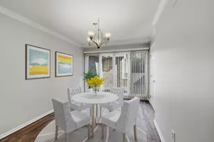 30915 Timberbrook Ln, Bingham Farms, MI 48025 - Photo 7