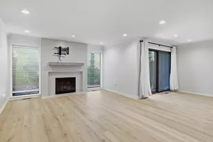 30915 Timberbrook Ln, Bingham Farms, MI 48025 - Photo 19