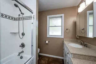 631 Marvin Ave, Saint Joseph, MI 49085 - Photo 13